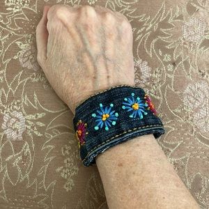 NEW hand embroidered jean bracelet with snap closure & beads